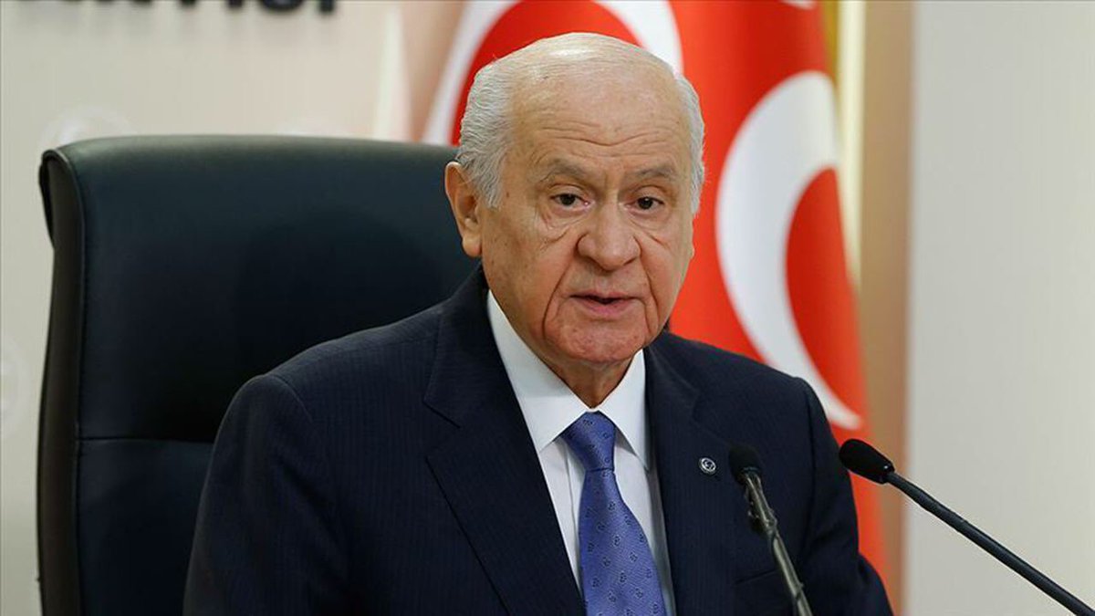 ayyildirim1's tweet photo. Gazilerimiz ve şehitlerimiz manevi övüncümüz olarak milli gönüllerde bayraklaşmaktadır. Hepsine şükran borçlu olduğumuz tartışmasızdır. Terörle mücadelede en önemli güç kaynağı inanç ve moral düzeyinin yüksekliğidir. 

Liderimiz Sayın Devlet Bahçeli https://t.co/pRlHPqVM5B