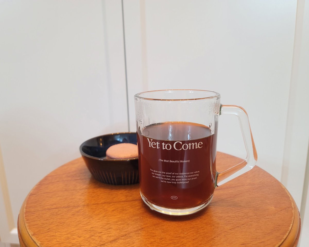 #옛투컵
결국 아쉬워서 커피내림ㅋㅋㅋ
인쇄봐 애드라 조녜다💕💕
옛투컵내꺼 💕💕💕
새벼기 알랍쏘마치땡큐 사랑해!💕🫂💕
@Dawn__613