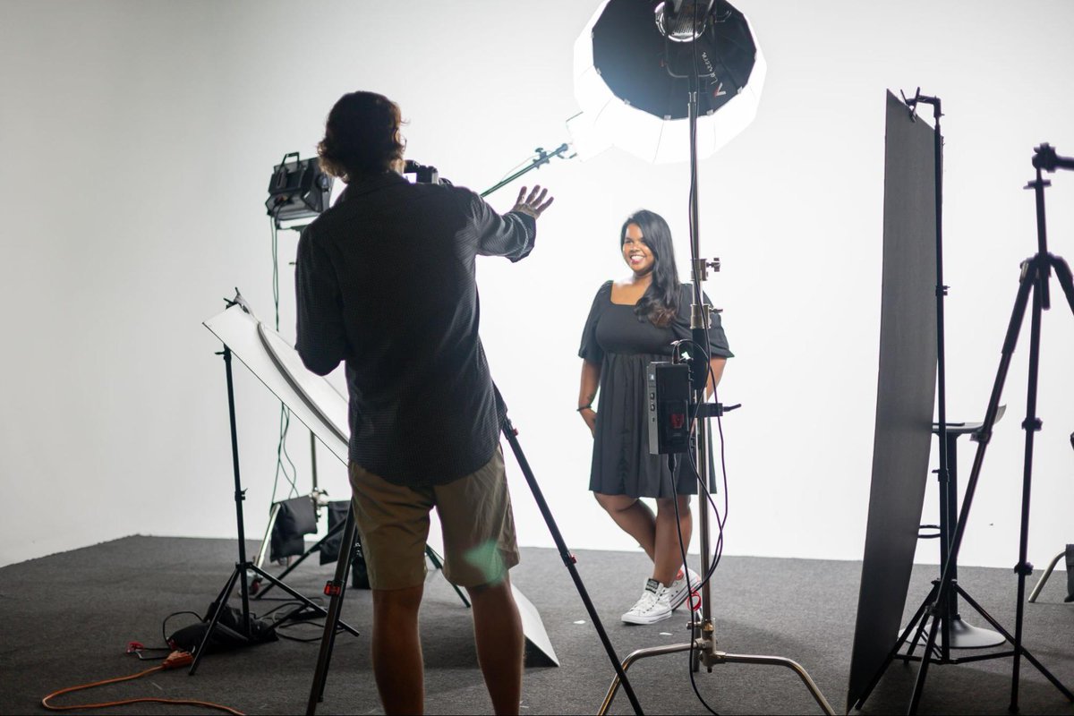TargetMarketCHS's tweet image. The TargetMarket team *finally* got to spend some time at @riftstudioschs and put the cyc wall to work for some new headshots.