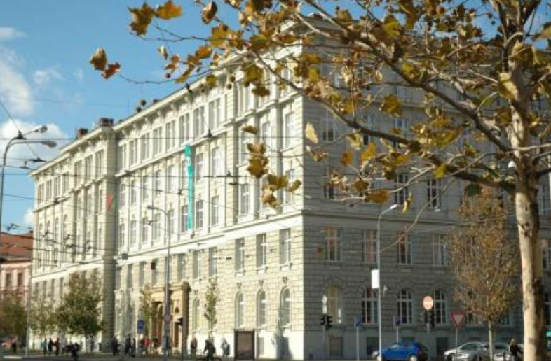 DivCon2022 tweet media