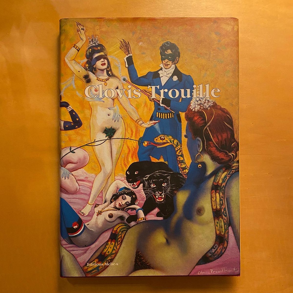 kekkozuke's tweet photo. J’ai un truc comme ça.

#clovistrouille #クロヴィストルイユ #livredart #surréalisme #surréaliste #fraîcheetjoyeuse #livrederomi #prejelan #vieparisienne https://t.co/mPLIfGj9Ry