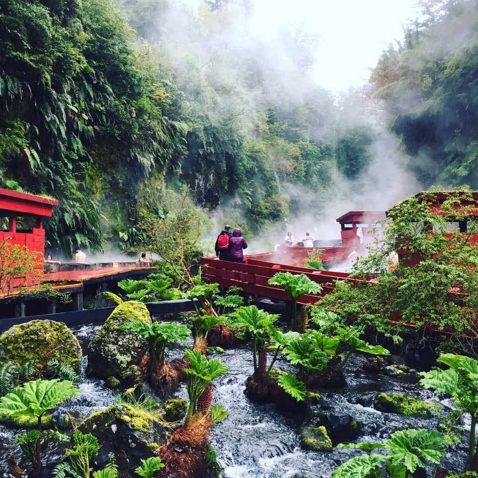 MyraLymon's tweet photo. @Pedro_Torrijos Las termas geométricas de Panguipulli Chile son una maravilla, un laberinto de aguas calientes. https://t.co/N56IPmn0Cd