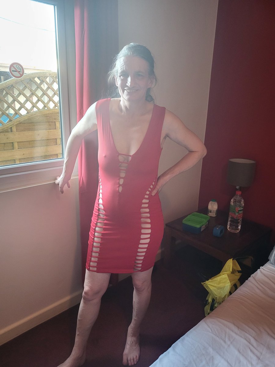 MilfStoke's tweet photo. I didn't need a bra with this dress but those nipples never seem to stay in they always ready for someone x
https://t.co/dUdY7DSVCP xxxx https://t.co/mJzhW5xjzQ