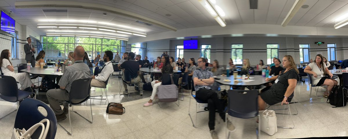 megburkeall4ed's tweet photo. Let’s go get it @NPSD! Super excited to welcome ALL our new teachers, yay! Please RT and give them a shout out and a warm welcome! We will be sharing it with them ALL day! #igknight @jackiegNPSD @RMartielloNPSD @KateSmallNPSD https://t.co/pOA5L5OK1C