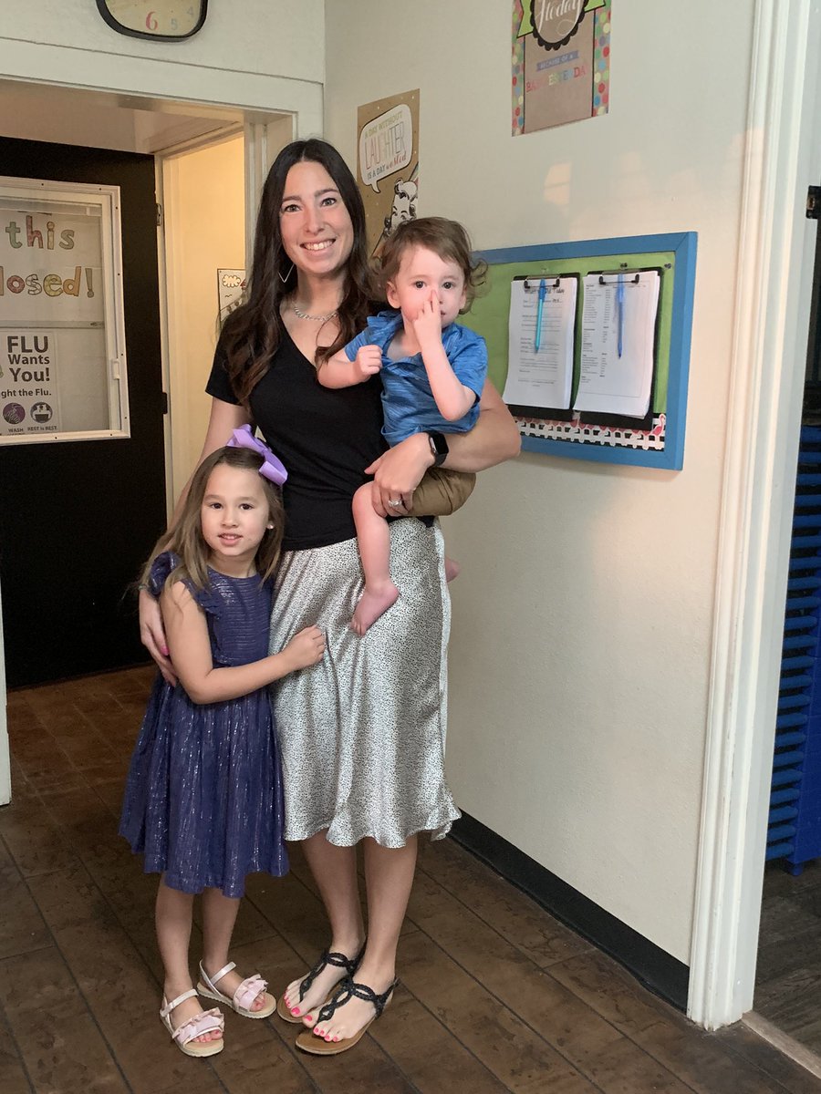 CoachCray_IP's tweet photo. First day of school 🥰 https://t.co/fwjZ9vd2KJ