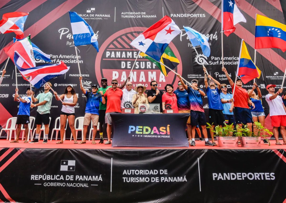 Nostrumedia's tweet photo. Felicitaciones a todos los atletas que participaron en #PanamericanosDeSurf2022, especialmente a todos los panameños; reconocimiento especial a Olí González por esa medalla 🥈 … 

En @CaDemocratico estámos convencidos de que potenciando el deporte hacemos grande a Panamá!!! https://t.co/NlGd90eAoy