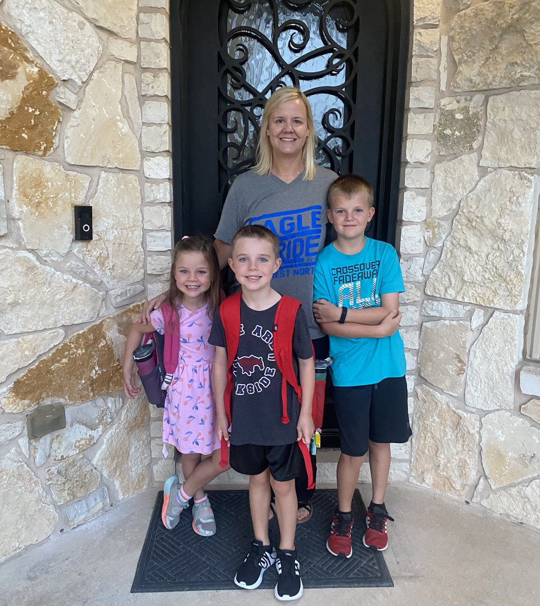 Amy Jacobs (@msjacobsfne) on Twitter photo 1 <a href="/forestnorth/">Forest North Elementary</a> Eagle and 3 <a href="/Parkside_ES/">ParksideElementary</a> Mustangs on the first day of school 2022! Kinder, 2nd and 5th😀😭✂️✏️🚌 <a href="/LeanderISD/">Leander ISD</a> #1LISD #FNE4Life 1 <a href="/forestnorth/">Forest North Elementary</a> Eagle and 3 <a href="/Parkside_ES/">ParksideElementary</a> Mustangs on the first day of school 2022! Kinder, 2nd and 5th😀😭✂️✏️🚌 <a href="/LeanderISD/">Leander ISD</a> #1LISD #FNE4Life