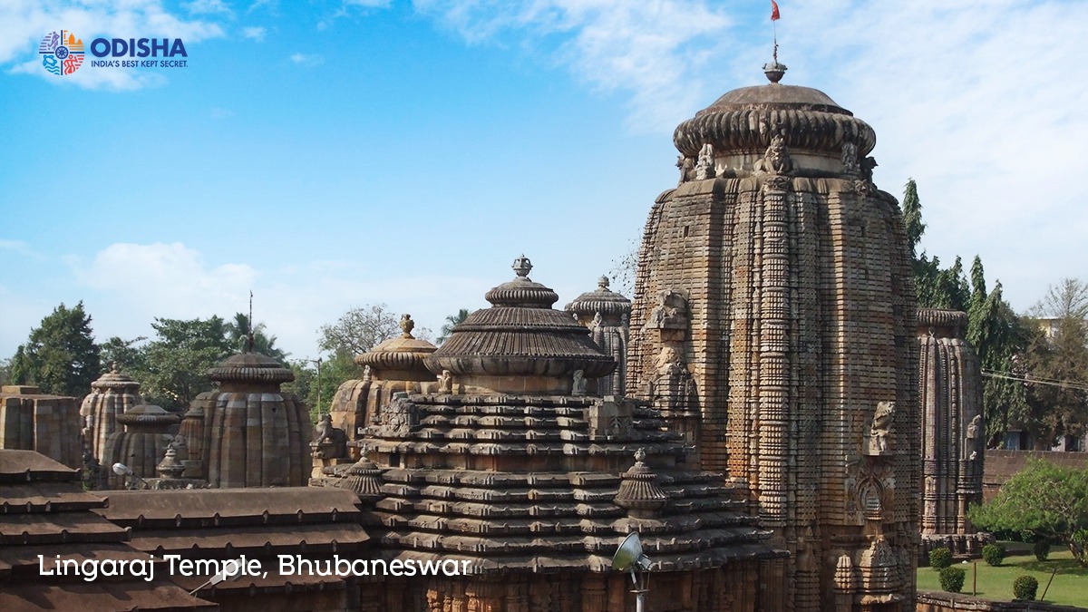 Odisha Tourism в Twitter: „Get over your midweek blues with this beautiful  view of the Lingaraj Temple, Bhubaneswar & blessings from the Lord.  Know more👇 /R8UCuBXmRX #OdishaTourism /cYsUNq8sab“  / Twitter