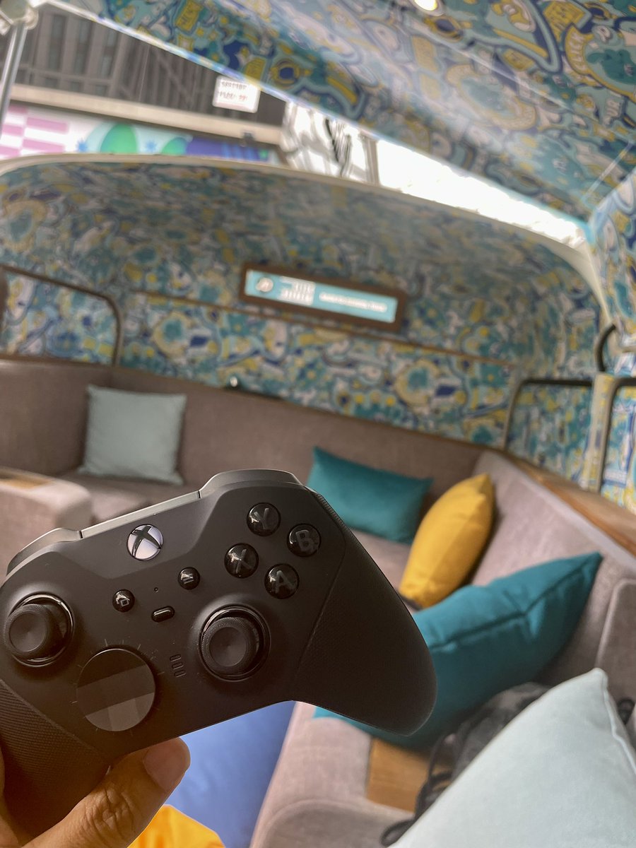 MrMidasGames's tweet photo. Thank you to @JDSports for inviting me down to their #clickrefresh bus in Stratford.

Played some Rocket League &amp; Dirt 5 (didn’t get the highest score) 👀

But had a fun time! #Gamer https://t.co/OiRrpuGXPc