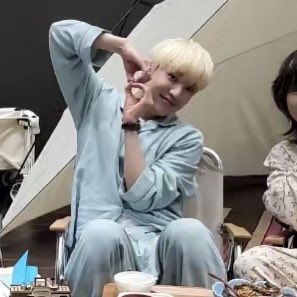 유뉜 tweet media