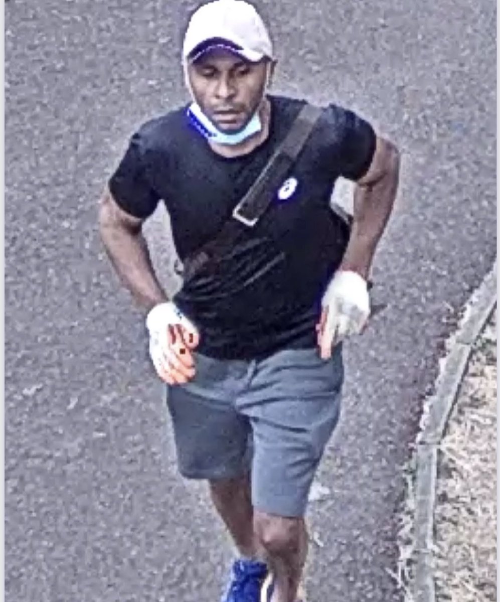 mattuthompson's tweet photo. NEW: Police investigating the murder of 87 year old pensioner Thomas O’Halloran have released several images of a man seen running away from the area armed with a knife. 

They’re keen to identify him, and are appealing for information. 

@SkyNews https://t.co/cBPkjG3U2Q