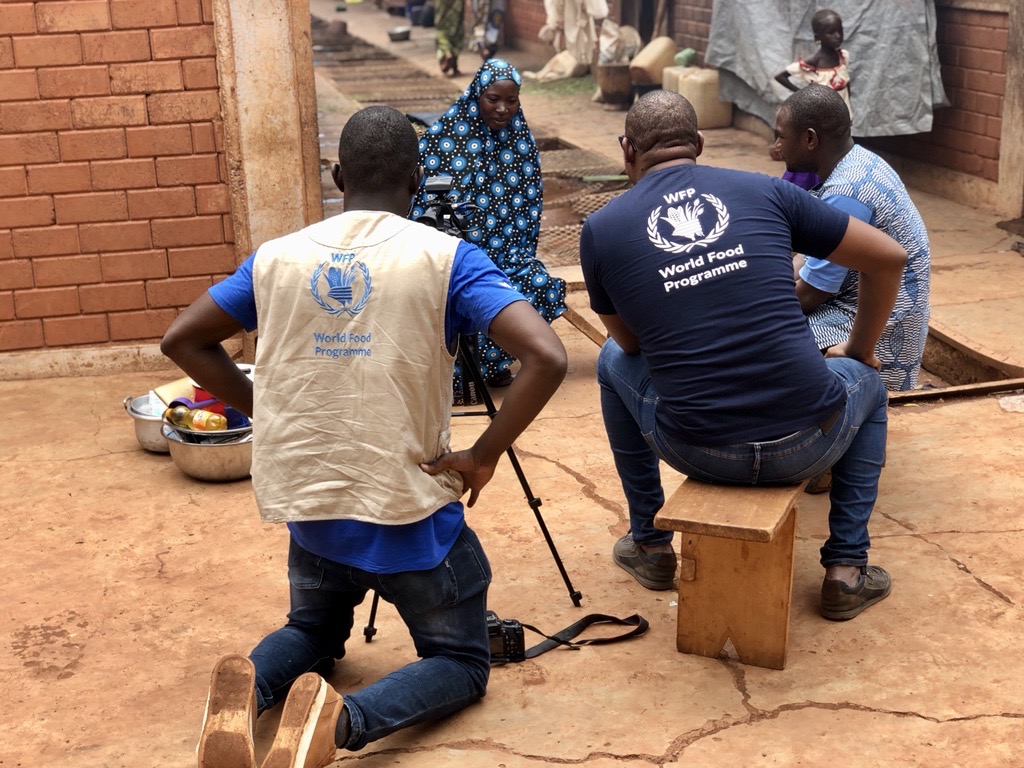 PhiriTomson's tweet photo. My office today!

Tamsin, Ouahigouya, #BurkinaFaso

With @bcheickomar https://t.co/EYoXXvIRfy