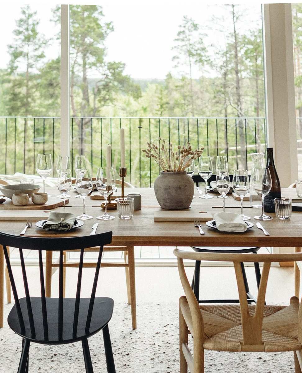 Hilltop Forest is tucked away in a 16-hectare private woodland along the southern archipelago of Inkoo, Finland.

A secluded forest spa and three hideaway cabins are perched in this retreat's unspoiled woodlands.

📸 Photos by @puurovisuals for Hilltop Forest