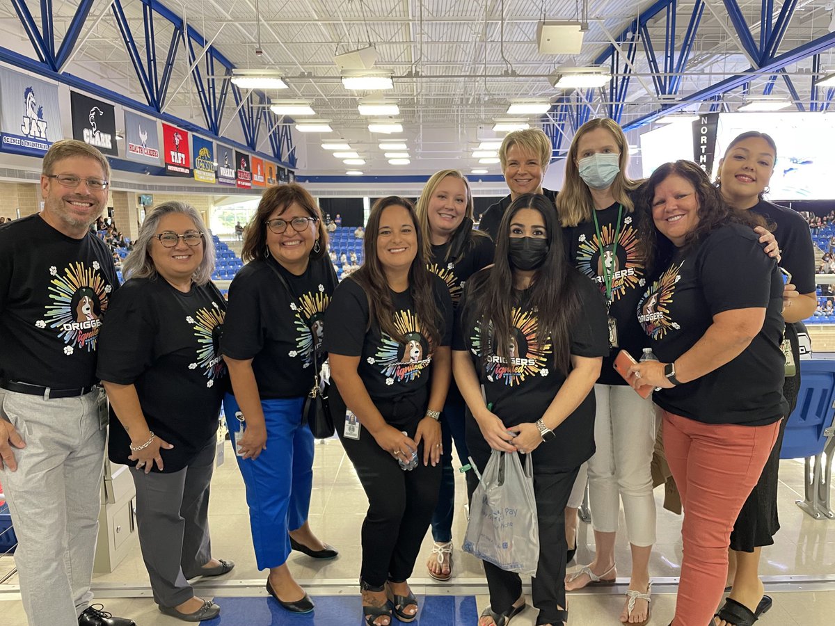 ⁦<a href="/NISDDriggers/">Rita Kay Driggers ES</a>⁩ is in the house. Let’s get convocation started!