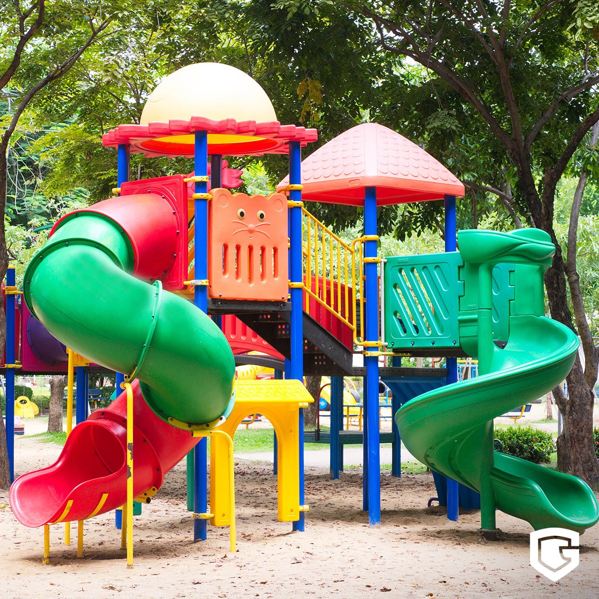 ParkProtector's tweet photo. What is playground insurance? Do you need it for your public playground? And how can you limit your liability as a playground owner? We’re answering all of these questions and more in our new blog! https://t.co/9JJh8CLa4u https://t.co/qdMN3YIQxD