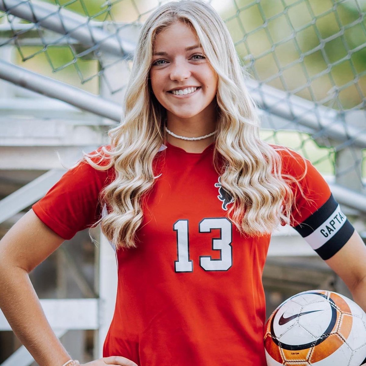 BlufftonWS's tweet photo. 🦫 𝑵𝑬𝑾𝑪𝑶𝑴𝑬𝑹𝑺 ⚽️ 🆕

We can’t wait to have the freshmen on campus! We also want to welcome Clara (sophomore) to the team, switching from track &amp; field to soccer! It’s going to be a great season having you all join us!

#Believe #Compete #RollBeavs https://t.co/NUreq8dJgs