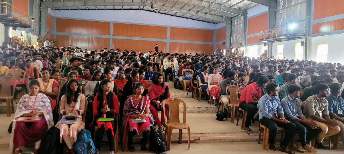 tring_apps's tweet photo. We kickstarted this year’s campus drive for hiring students from Coimbatore. We have had a great collaboration with @Dr N.G.P. Institute of Technology and @ Hindusthan College of Engineering and Technology.

#campusdrive #tringers #tringapps #hindusthan #ngp #hiring https://t.co/gFSfJihivl