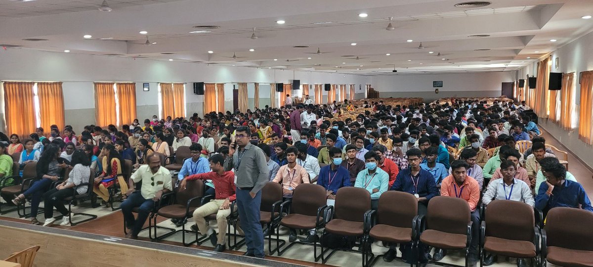 tring_apps's tweet photo. We kickstarted this year’s campus drive for hiring students from Coimbatore. We have had a great collaboration with @Dr N.G.P. Institute of Technology and @ Hindusthan College of Engineering and Technology.

#campusdrive #tringers #tringapps #hindusthan #ngp #hiring https://t.co/gFSfJihivl