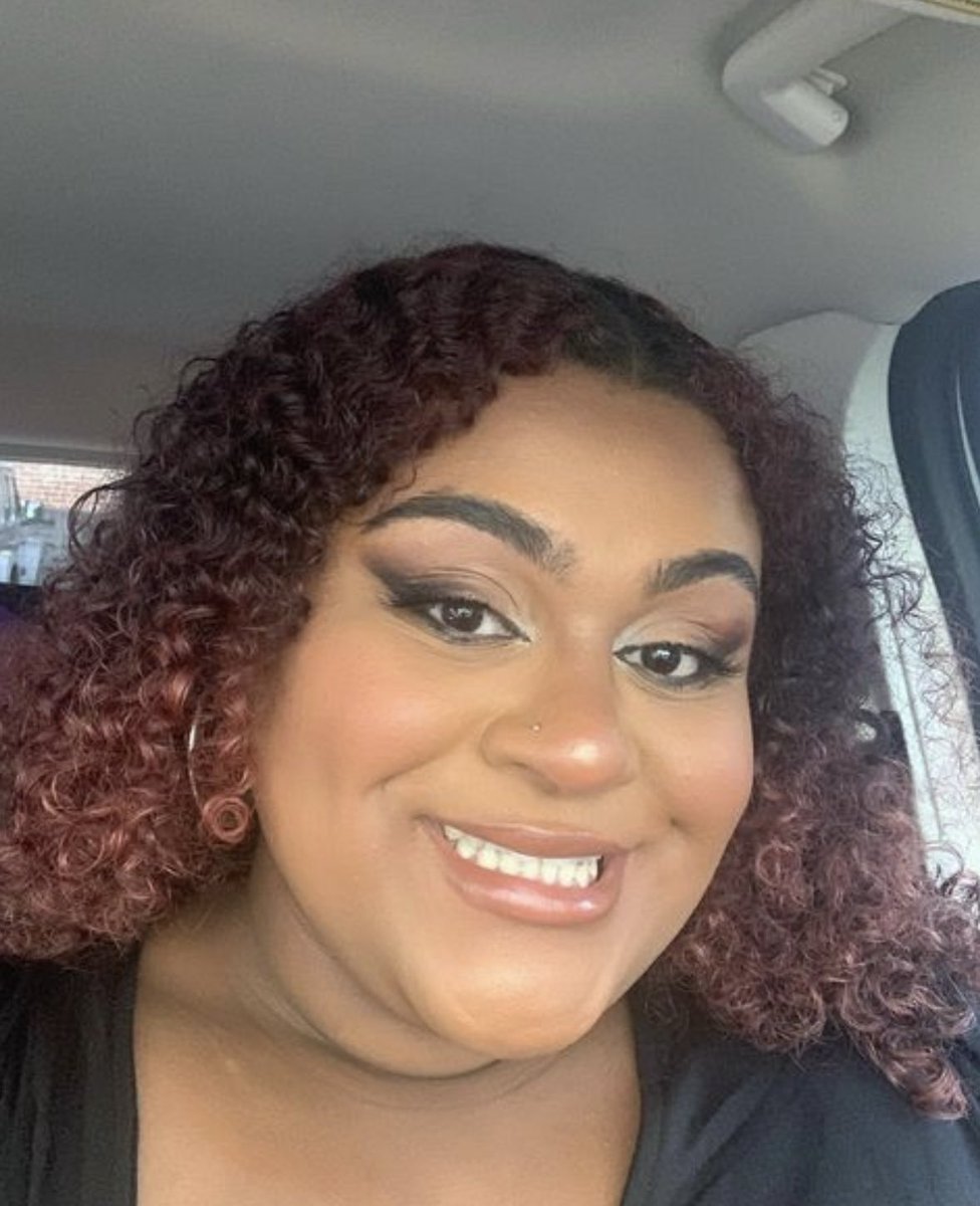jrobbinurheart's tweet photo. Hey Y’all I’m Jordyn 💜
#bOSURollCall #bosu23
⁃4th Year
⁃Sports Industry and Strategic Communications
⁃561 📍West Palm Beach, FL
⁃Ohio State Admissions and Football Recruitment Host
⁃Travel Volleyball Coach
Say Hey!
Insta: jordyn_robinson0114 https://t.co/oA5IWNsvyq