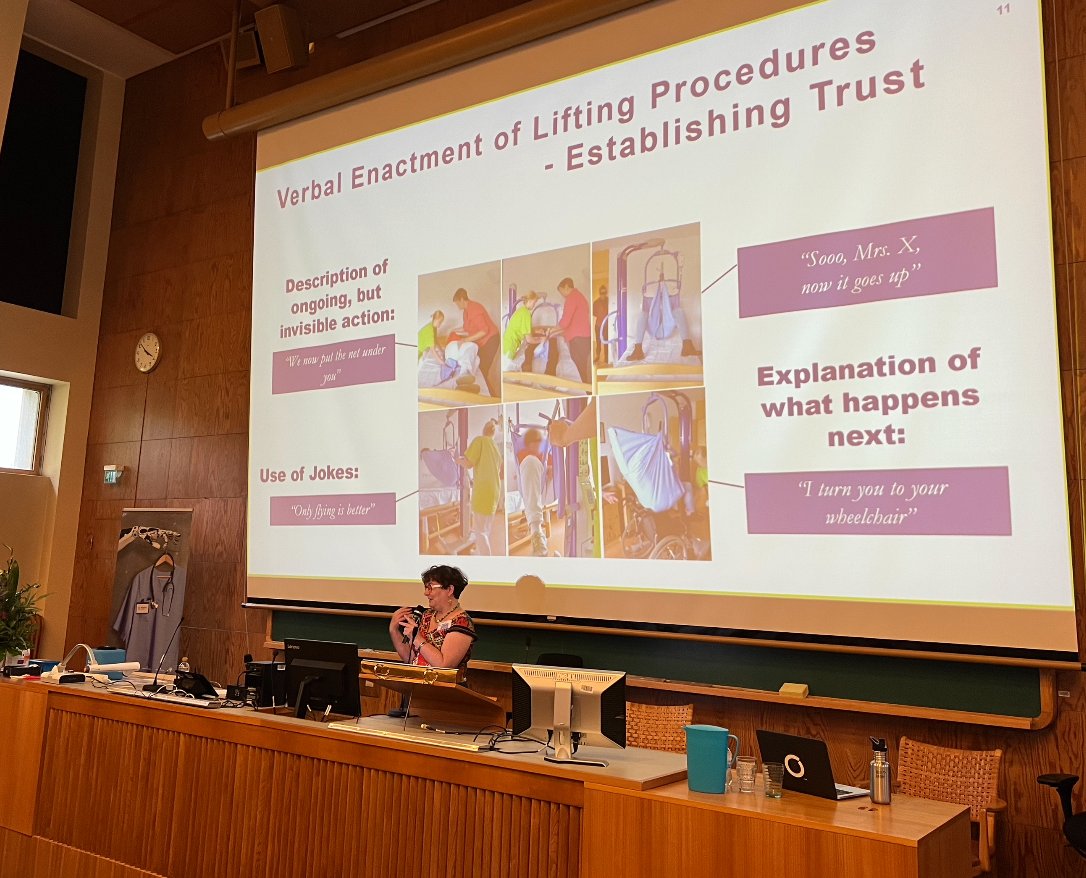 ReThiCare's tweet photo. Eva Hornecker is presenting our paper on human-robot interaction in care settings at the #RoboPhilosophy conference in Helsinki.

We are very glad to be able tocontribute to this wonderful conference by @helsinkiuni &amp; @AarhusUni!

Paper: https://t.co/flryYRXmnE (open access) https://t.co/pRxfMzn6qK