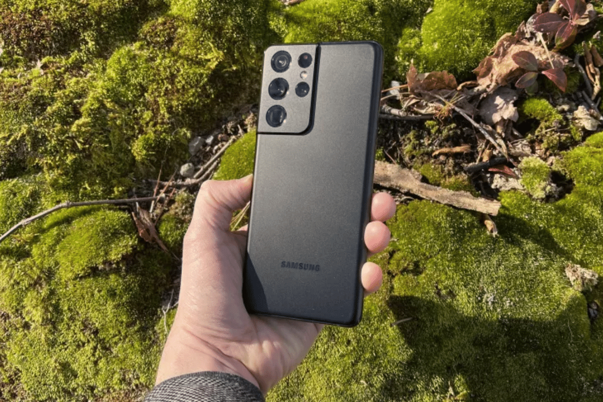 Smart_Mobiles's tweet photo. Samsung plans 576MP camera that will beat the human eye https://t.co/wgv8OrfKAy #samsungcamera https://t.co/hZKgOMiafe