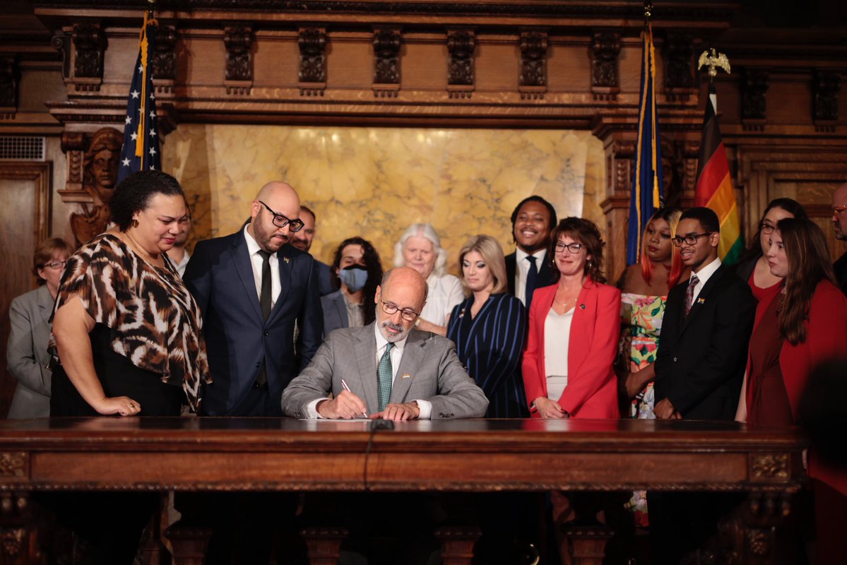 RepMikeSturla's tweet photo. With Gov. Wolf's executive order preventing state funds from being spent on #ConversionTherapy, the legislature must do our part. As a member of the LGBTQ+ Equality Caucus, I am co-sponsoring HB 729 to protect minors from conversion therapy: https://t.co/VLdsLhQAC9 https://t.co/qOGg42D1o7