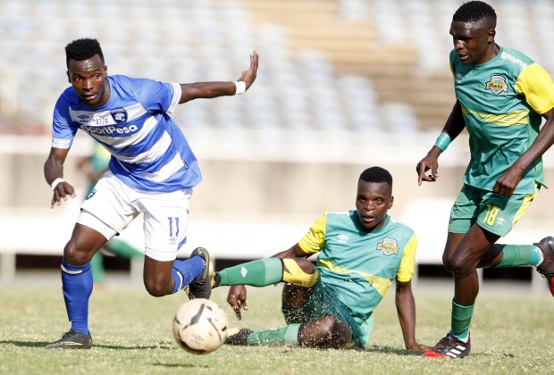 Soccer_Laduma's tweet photo. Marumo Gallants are set to announce the arrival of a Kenyan midfielder who is currently waiting for his work permit, the Siya crew has been informed... 🧐

Read more here! ➡️ https://t.co/tKbW5R1NAI

#SLSiya https://t.co/bQJVgVPSHk