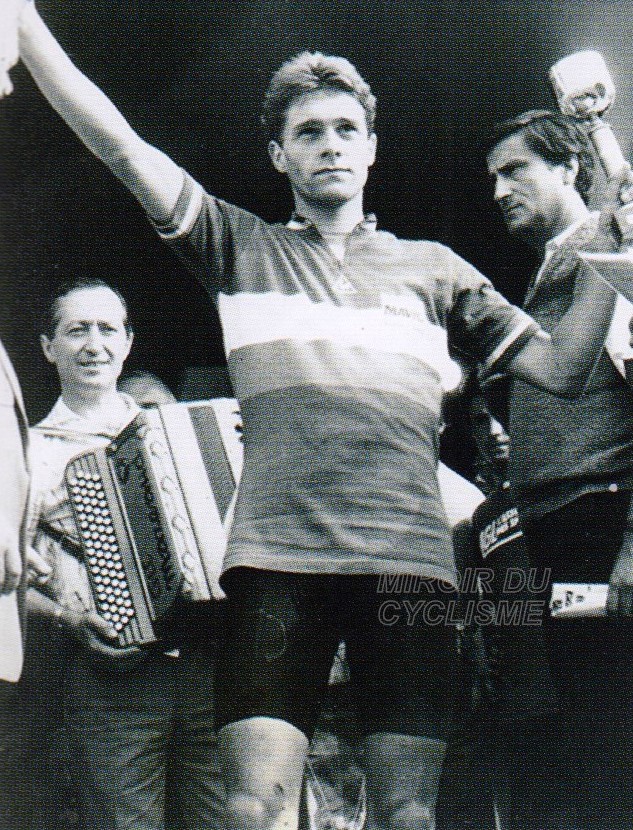 Miroir2Cyclisme's tweet photo. Eric Boyer 🇫🇷 3ème du Tour du Limousin 1984 et 1er amateur 💪

Eric Boyer 3rd in the Tour du Limousin 1984 and 1st amateur 💪

📸 Archives Le Populaire du Centre
#EricBoyer #TDL1984 #TDL2022  #cyclisme #cycling #ciclismo @boyerico https://t.co/ejTrlHKYcr