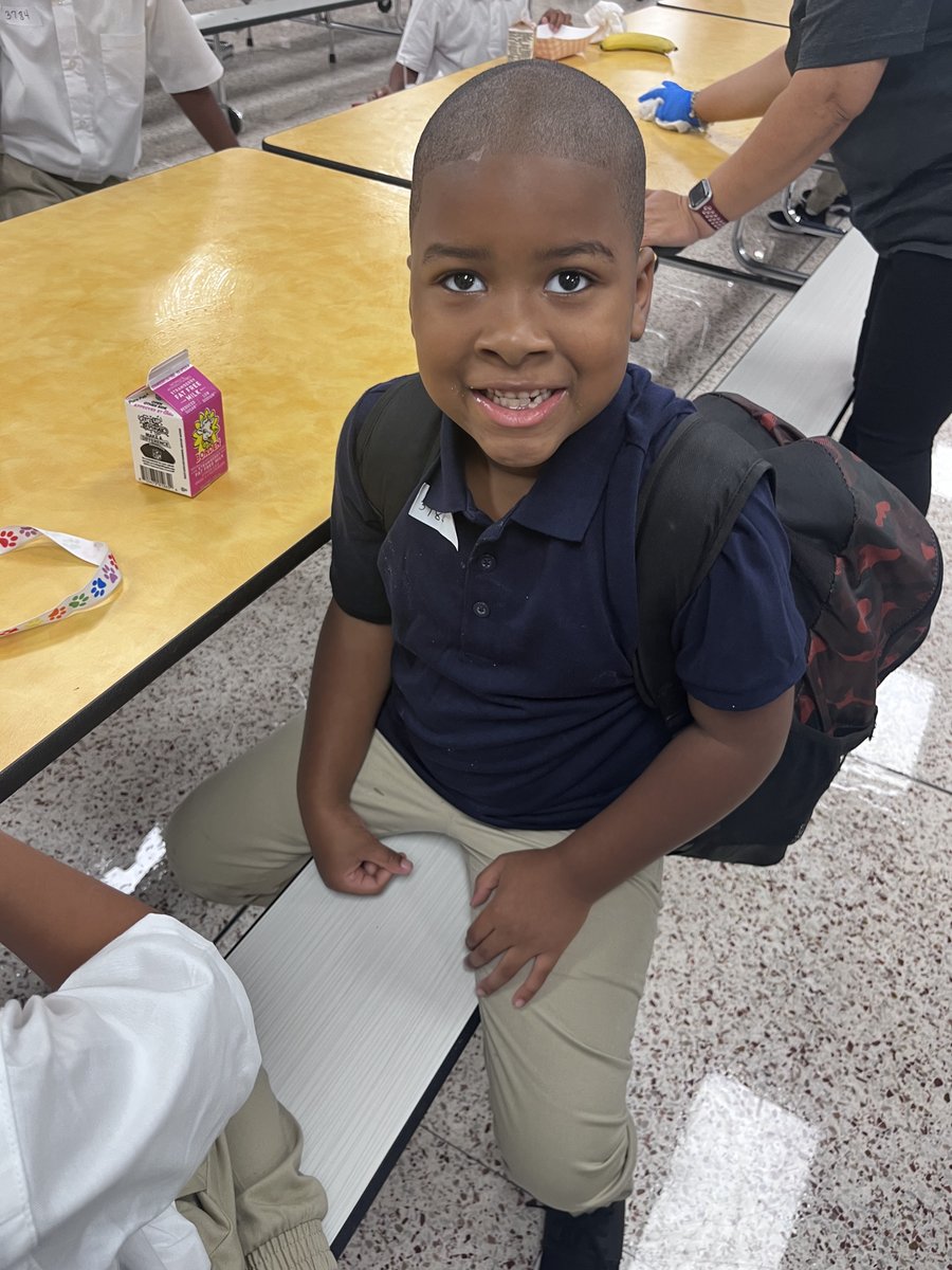AldineISD's tweet photo. Day 1 of building young men into Determined Leaders that are entrepreneurial thinkers. #AldineFirstDay22 https://t.co/ruy64Uqle0