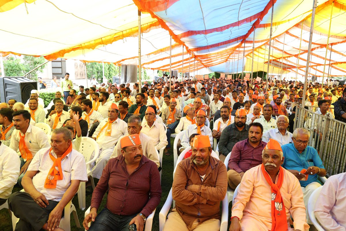 देश के विकास को गति देने के लिए पूर्व सांसद श्री राजूभाई परमार साहब जी के साथ मैंने आज भाजपा की सदस्यता ग्रहण की।