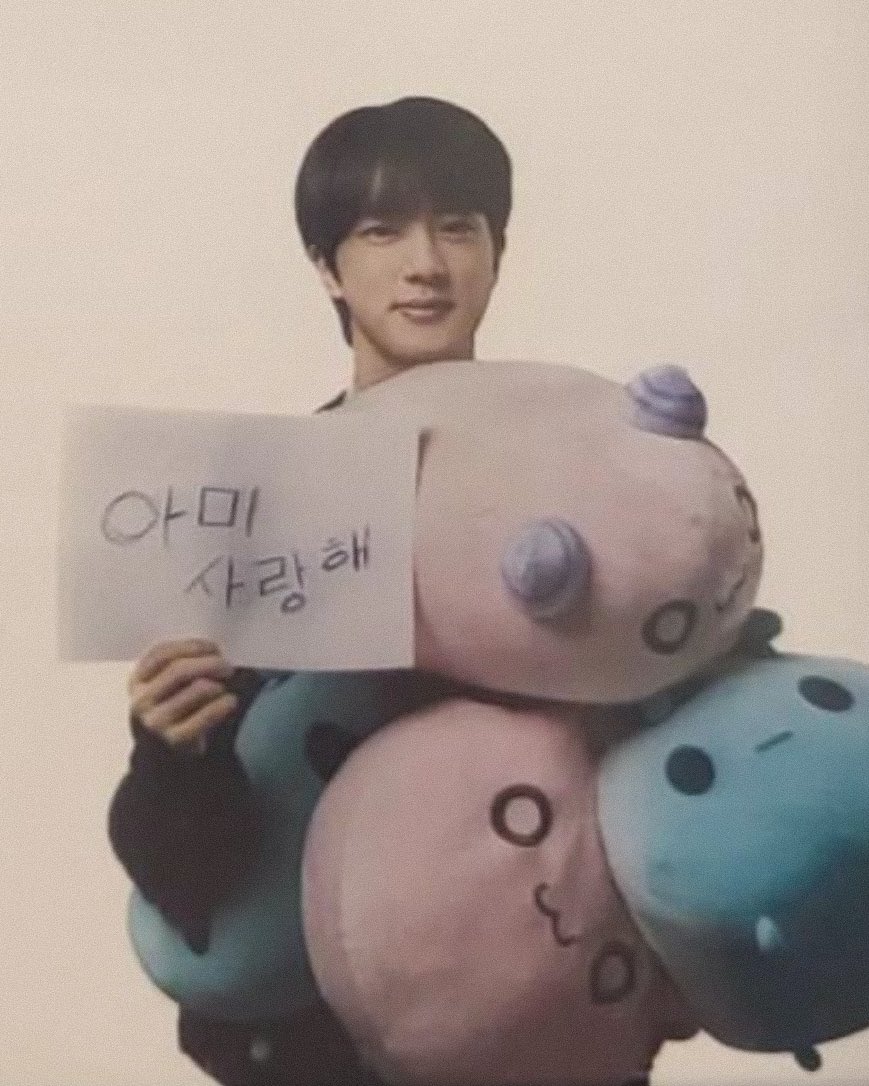 Akjinbts's tweet photo. Congratulations Seokjin for winning "Best OST Artist Award" at TTA and for your beautiful Collab with Maplestory 💜

You're an inspiration to all of us with your presence and voice 🥺

WE ARE BY YOUR SIDE JIN

@BIGHIT_MUSIC @bts_bighit 
@HYBEOFFICIALtwt @HYBE_EDU @BTS_twt https://t.co/5vrJBFK8RT