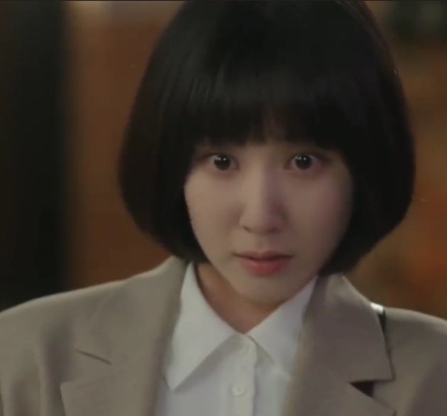 Nonton_Kdrama's tweet photo. Please PDNim, make both of them happy. I'm sad because Young Woo falling in love with Junho but she's worry make Junho be lonely. #ExtraordinaryAttorneyWoo #ExtraordinaryAttorneyWooEp15 https://t.co/2ZbYNAXHCq