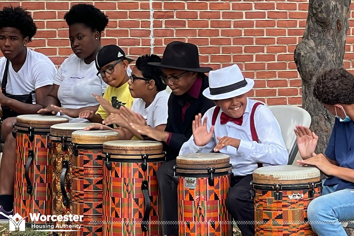 WHAuthority's tweet photo. Summer Campers Joy of Music final performance! ๐ถ๐ถ
View more here: https://t.co/a1hwCCKUKF ๐กโจ
#WHA #worcesterhousing #worcesterma #LifeAtWHA #DailyWHA
Special thanks to @worcesterartscouncil
@masscultural
#WACFunded #PowerOfCulture #worcesterartscouncil https://t.co/mg22JxeOer