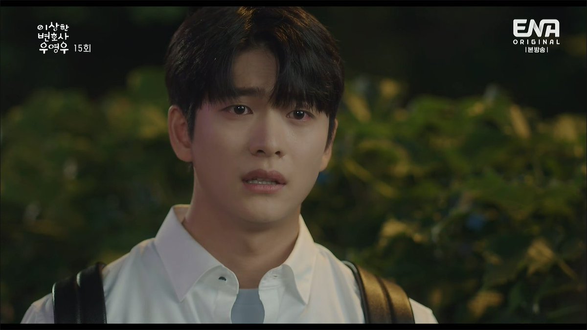 Mary_Lyst's tweet photo. "Do you not feel lonely whenever you're with me? I'm not confident that I will not make you feel lonely."

 I just want hugging both of them 

#ExtraordinaryAttorneyWooEp15 #ExtraordinaryAttorneyWoo https://t.co/gDAVFM67qS