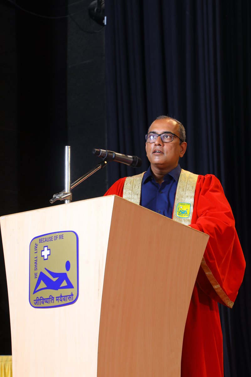 StJohns_Blr's tweet photo. #SJMC #AHSc #AnnualConvocation held on Aug 17th
Event conducted with #CovidProtocols
#ChiefGuest: Dr @RPadinjat #DeanResearch @NCBS_Bangalore & #SJMCAlumni b1986
151 #AHSc grads rcvd degrees (84 #BScMLT, 34 #BPT, 7 #MScMT, 26 #MHA)
42 @StJohns_Blr staff felicitated #SilverJubilee https://t.co/FtzOCOR15f