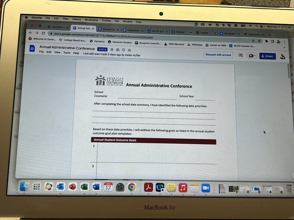 Summer Summit Day 3- counselors collaborating and working on their ASCA Calendars and Annual Administrative Agreements. Great planning happening to kick off the school year! <a href="/ASCAtweets/">ASCA</a> <a href="/helen_huffer1/">Helen Huffer</a> #EveryStudentEveryDay