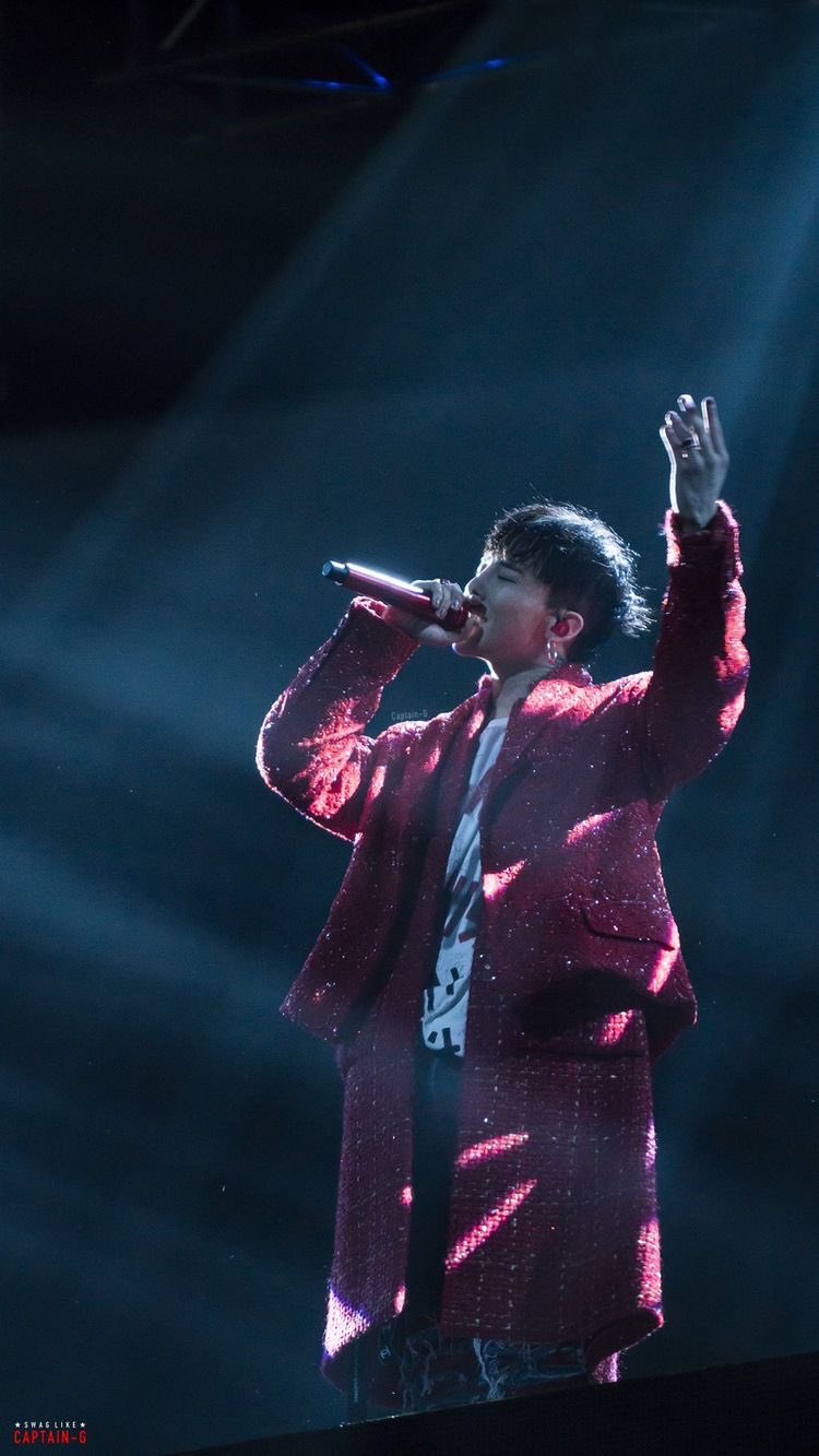 Happy Birthday Kwon Jiyong!!       