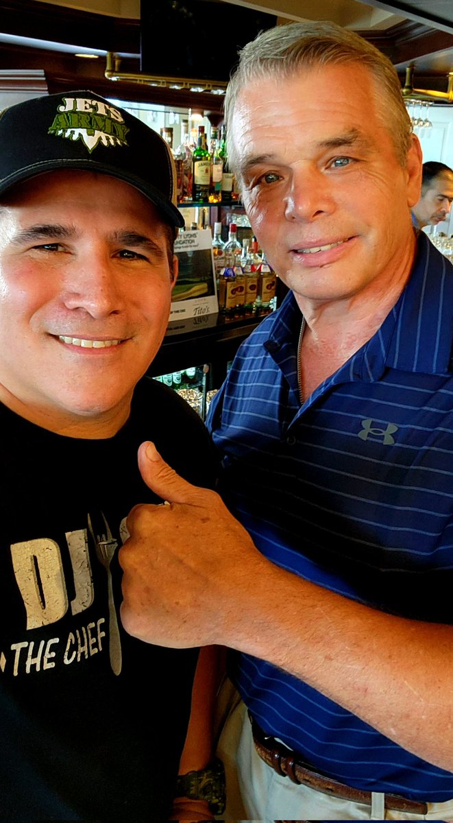 jetsarmytv's tweet photo. YES!! @nyjets #NYSackExchange member #JOEKLECKO is finally selected to the @ProFootballHOF !! 👏🏼👏🏼👏🏼
#JETSARMY 💪🏽🏈✈️💪🏽 #jets #nflnews https://t.co/IjtS3LMmKa