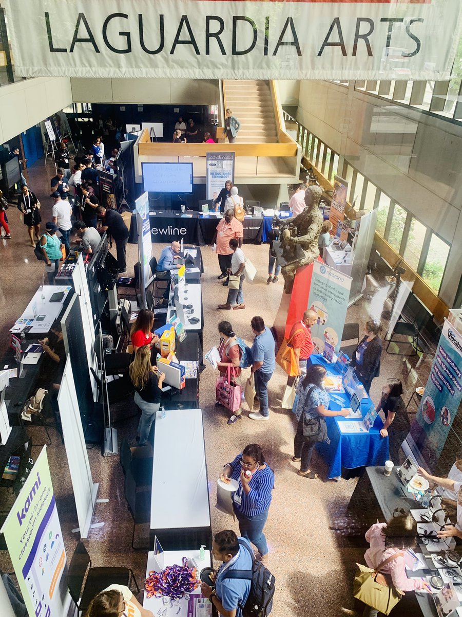 Square_32's tweet photo. So great to spend my Wednesday with so many educators and #edtech innovators! #nycschoolstech #techsummit2022 #nycdoe https://t.co/50ifiBfJPl
