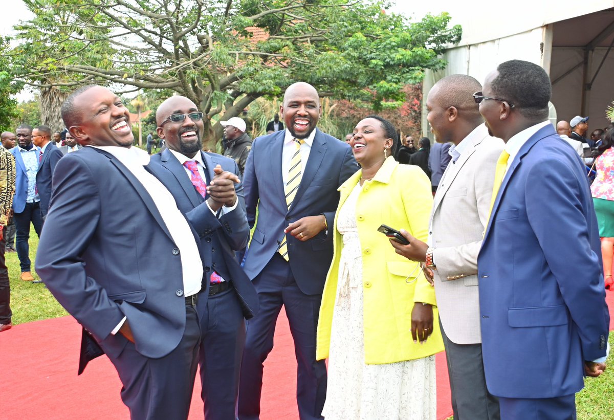 kipmurkomen's tweet photo. WIth my colleagues the elected leaders of Elgeyo Marakwet County during the inaugural meeting of Kenya Kwanza leadership chaired by HE William Ruto the President- Elect. https://t.co/f205LWOPfA