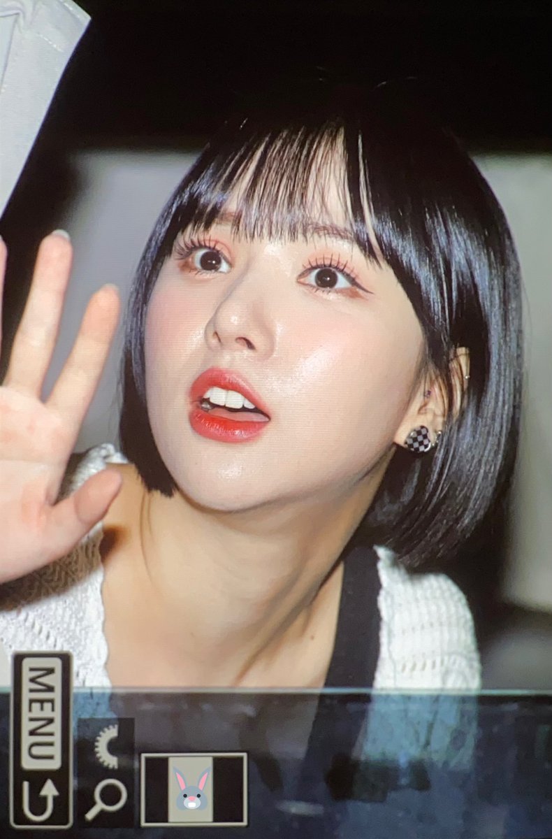 220817 프리뷰 

#비비지 #은하 #VIVIZ #EUNHA #ウナ<a href="/VIVIZ_official/">VIVIZ</a>