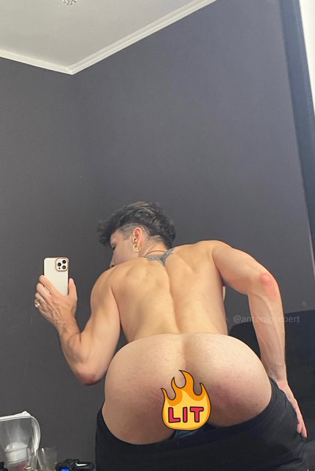 Okaaay fine ? https://t.co/3swU7ZEw8M
