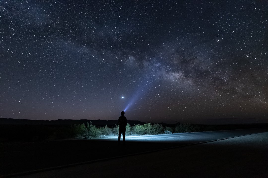 Venture_Vision_'s tweet photo. GM from a very early morning in Big Bend 💫

#milkyway #singleimage https://t.co/wWyOUQ8onU