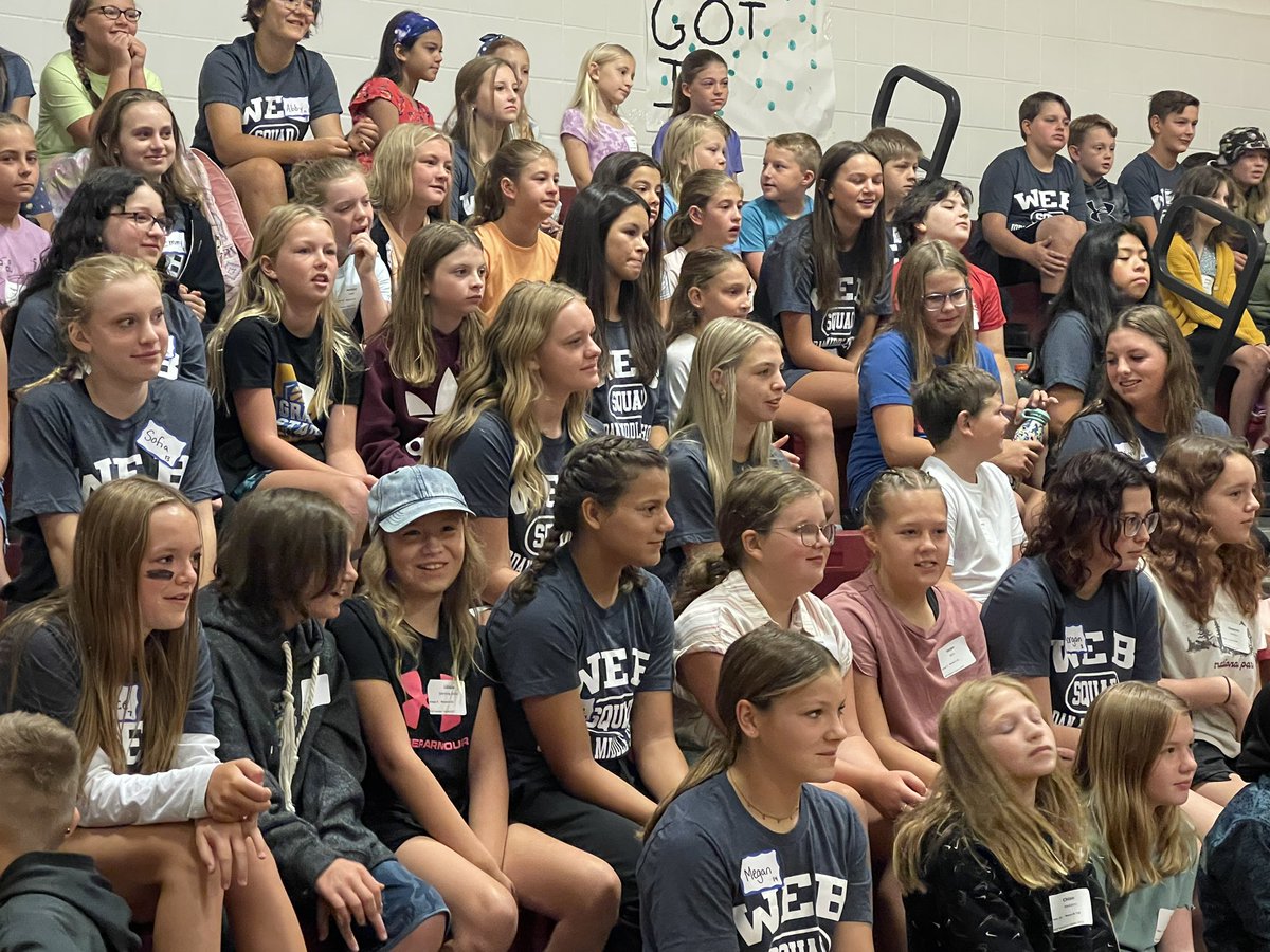 JMS717Principal's tweet photo. Kicking off the 2022-2023 school year with #JumpstartDay at Jordan Middle School! Thanks to our @Grade8atISD717 #WEBLeaders for you hard work! @BoomerangPrjct @ISD717 @Grade5atISD717 https://t.co/a6pcQjeNJ3