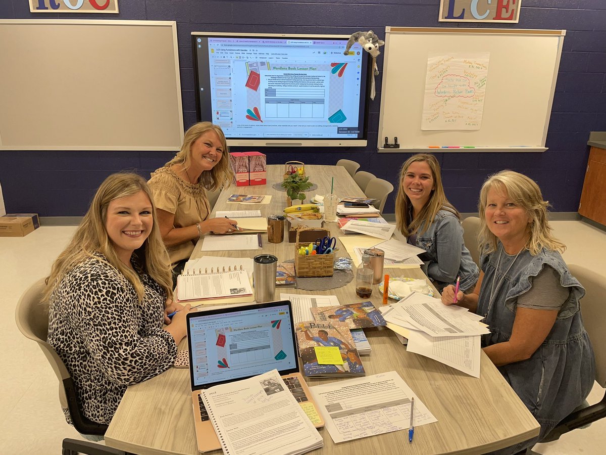 Susan Wheeler tweet media