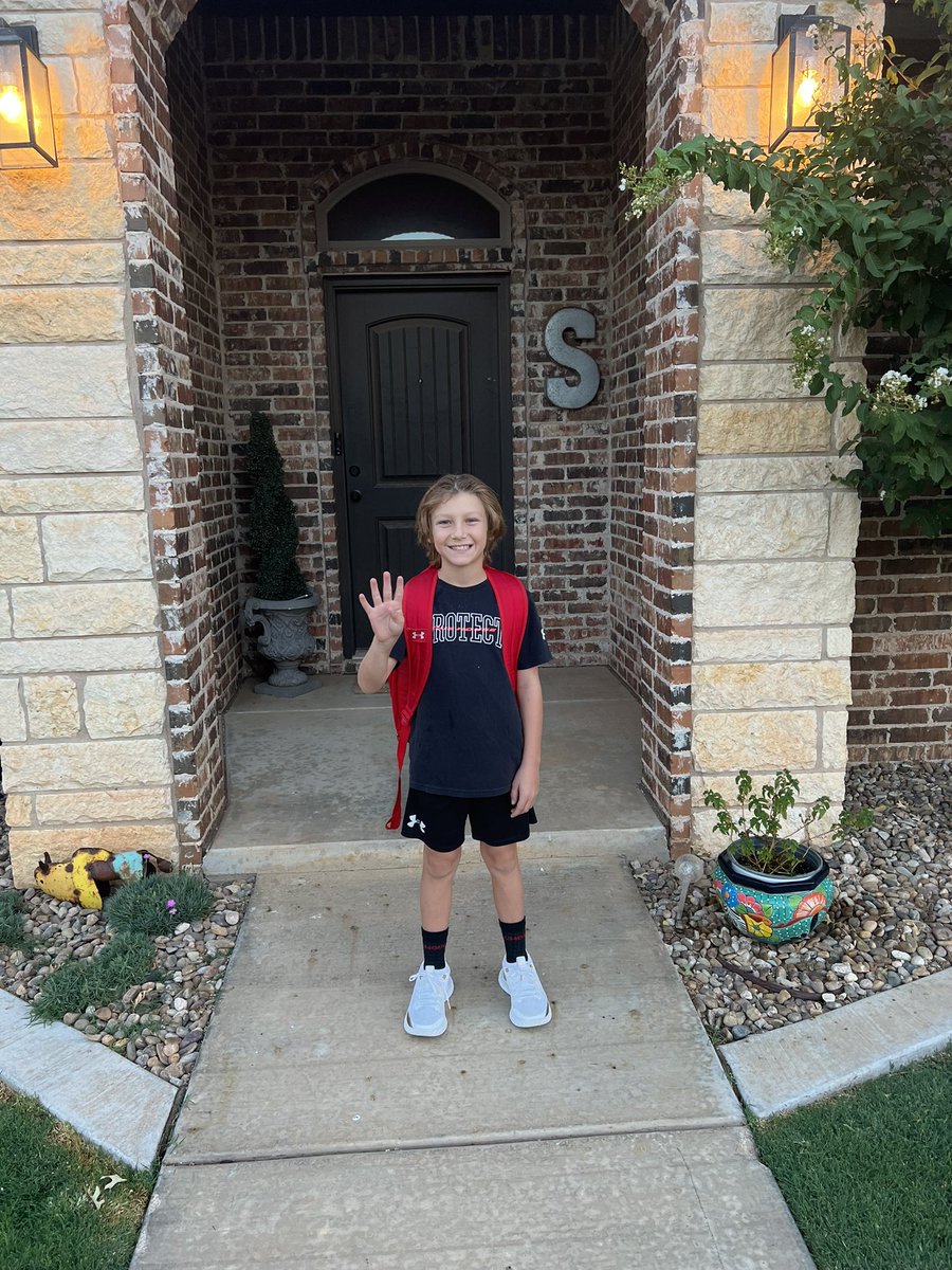 Bryan Simpson tweet media