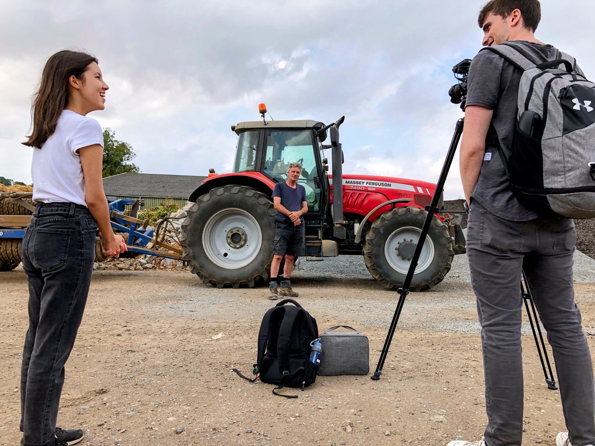 Out on farm today with <a href="/will48582601/">will</a> and <a href="/studentfarmer/">NFU Student & Young Farmer</a> from Imperial College London, talking wheat biofungicide innovations and sharing practical farming knowledge 🧑‍🎓 👨‍🌾 🚜
#BackBritishFarming 
<a href="/NFUtweets/">National Farmers' Union</a> @NFUEastAnglia <a href="/imperialcollege/">Imperial College London</a>