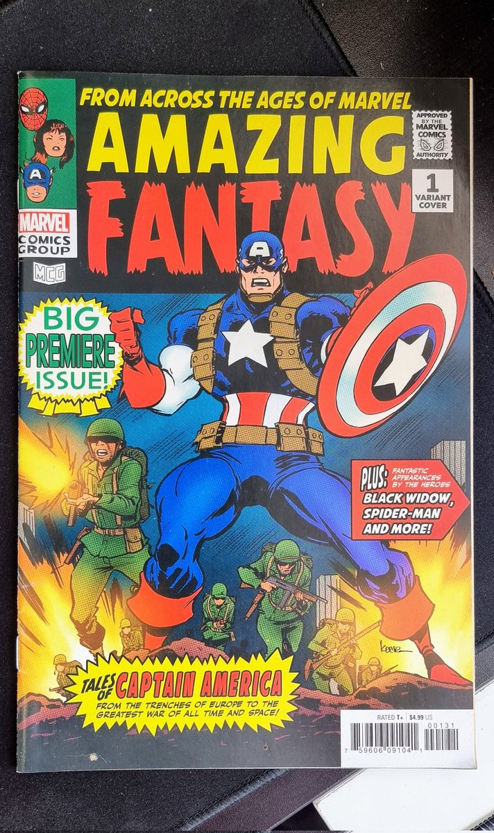 wowcomixretail's tweet photo. Today's lunch break read is Amazing Fantasy #1 as recommended by @akibapanda in his excellent review of this issue last year.
Check it out! https://t.co/5BJIetOesZ
#lunchtimecomic #onthedesk #comic #Marvel #lunchbreak #marvelcomic #amazingfantasy #CaptainAmerica #Spiderman https://t.co/BB8qkQiMzt