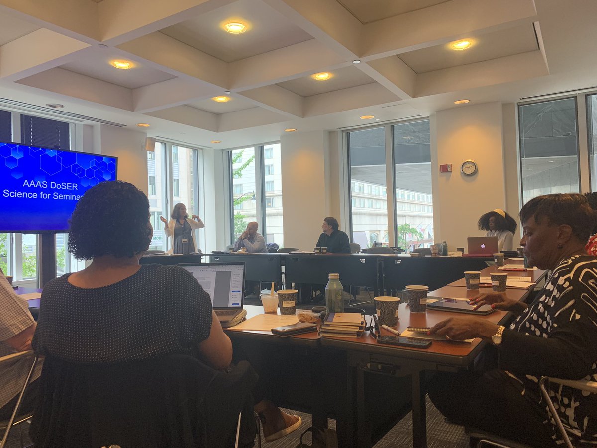 AAAS_DoSER's tweet photo. Today (Day 2) we’ll be exploring the different programs within both DoSER #Sci4Sem & @ECLASProject, hearing from our seminaries, visiting our partners at @HUSDIVINITY, and exploring the future of these programs! https://t.co/9JNkEAWJGd