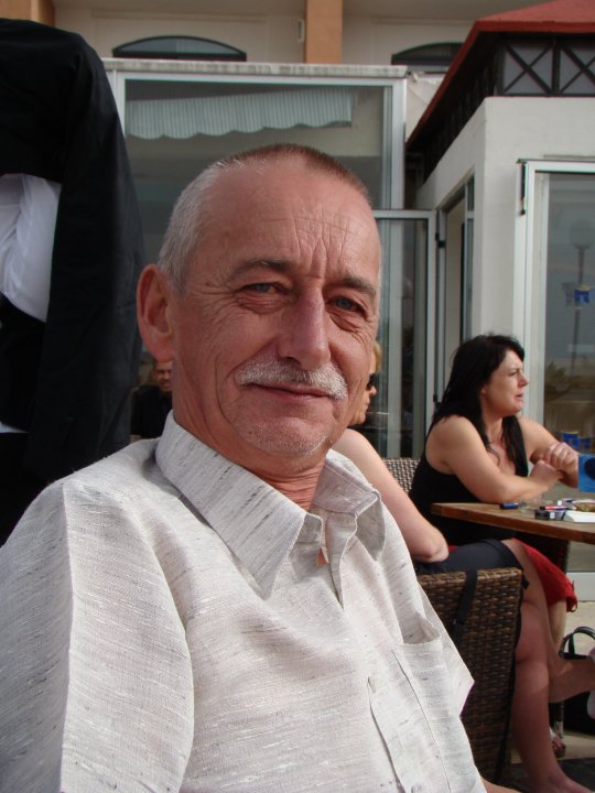WatkinsWanders's tweet photo. RIP Bryan Curtis - Gandhi. All your friend in Wales & around the snooker world will miss you so much. (Hope the bar is open up there!) #snooker #WelshSnooker https://t.co/IsYlWqtBzt